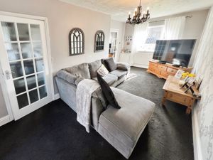 Lounge- click for photo gallery